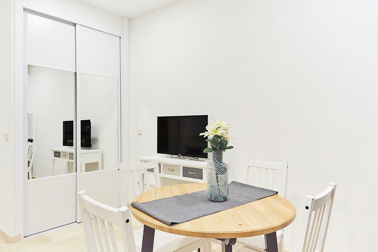 Leeways Loft IV In Gran Via Apartment Madrid Bagian luar foto